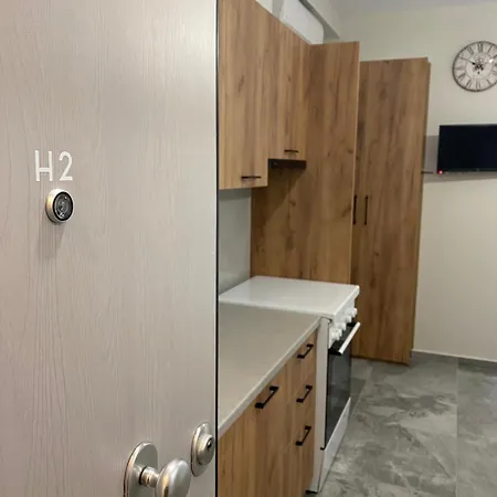Apartment Brand New η1-η2-η3